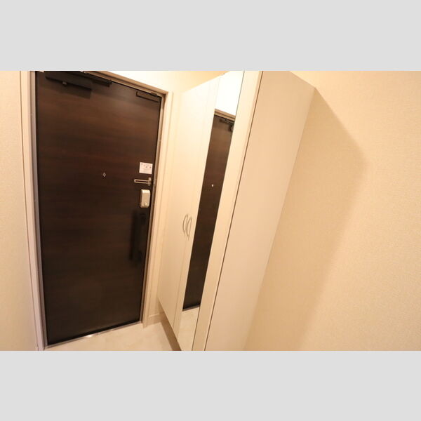 ハイツ・moko 玄関