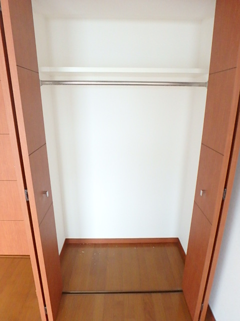 ガーラ・シティ蒲田南 収納スペース豊富です