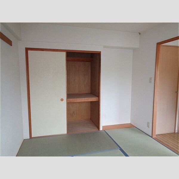 カーサフィオーレ 物入れ