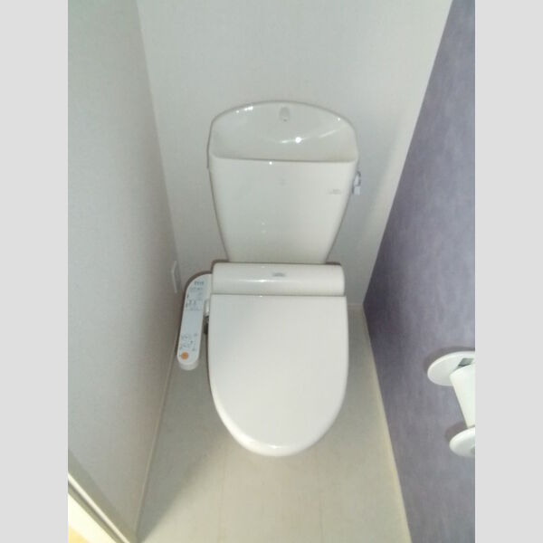 フォンテーヌ　C 温水洗浄暖房便座