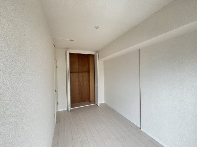 コウジィーコート0302号室 寝室