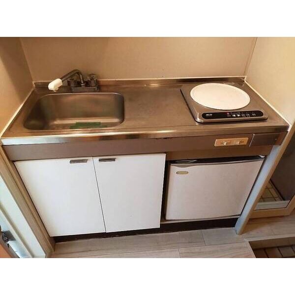 ジュネパレス千葉第110105号室 キッチン