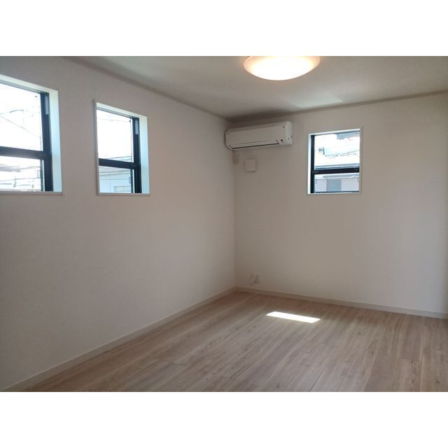 キクラス鶴見303号室 内観