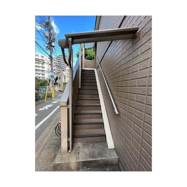 シティハイムオーク102号室 エントランス