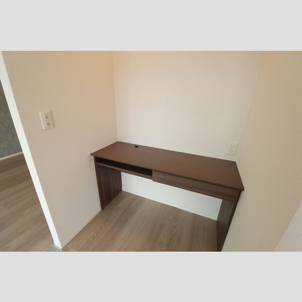 ヴェルデⅢ102号室 洋室