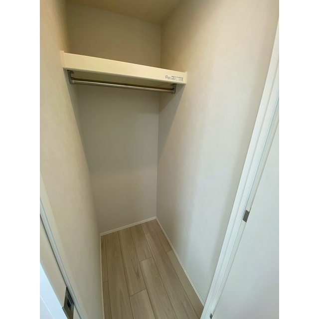 Ｌａ　Ｐｅｒｌａ　ＪｉｙｕｇａｏｋａⅡ204号室 洋室3.6帖WIC　2026年1月撮影