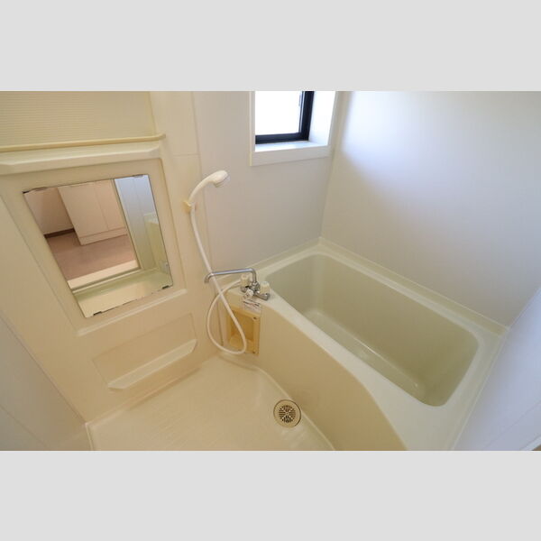 ハイカムール園生　Ⅱ 浴室