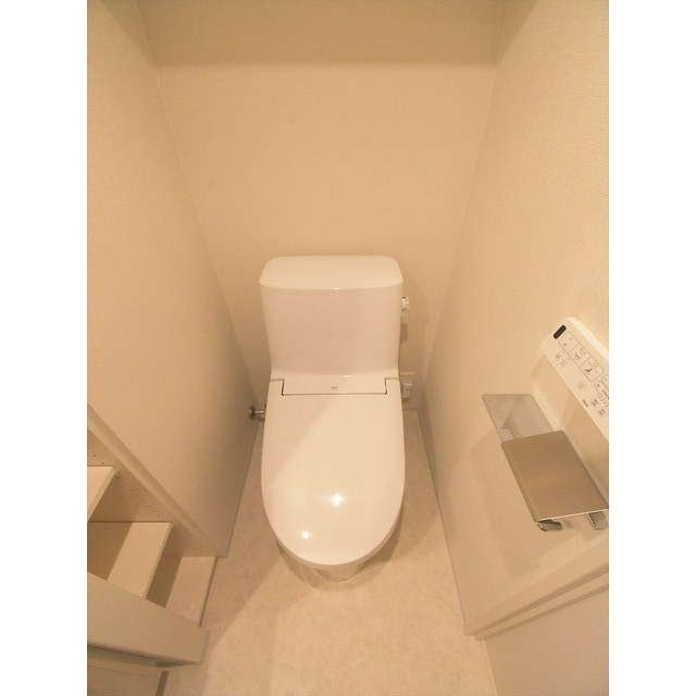 ラクレイス横濱関内0302号室 内観