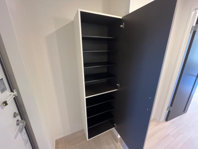 ＧＲＥＥＮ　ＳＯＲＲＥＬ　Ⅰ(グリーン　ソレル　ワン) 下駄箱