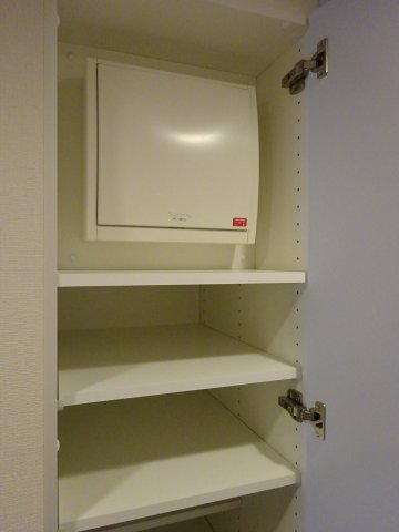 Log練馬／ログ練馬 ログ練馬