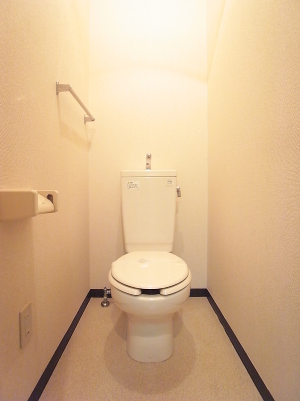 リリックコート翔1階 トイレ