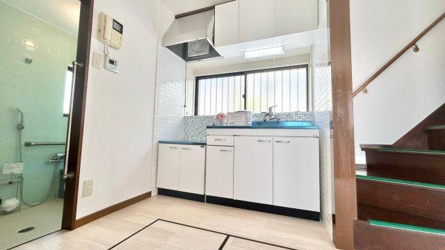 ひなたとそよ風のラ・フローラ キッチンは新品です！