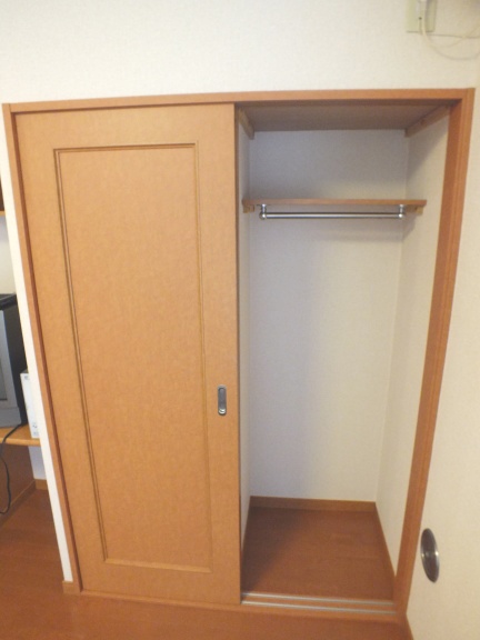 レオパレスおもひで 内観