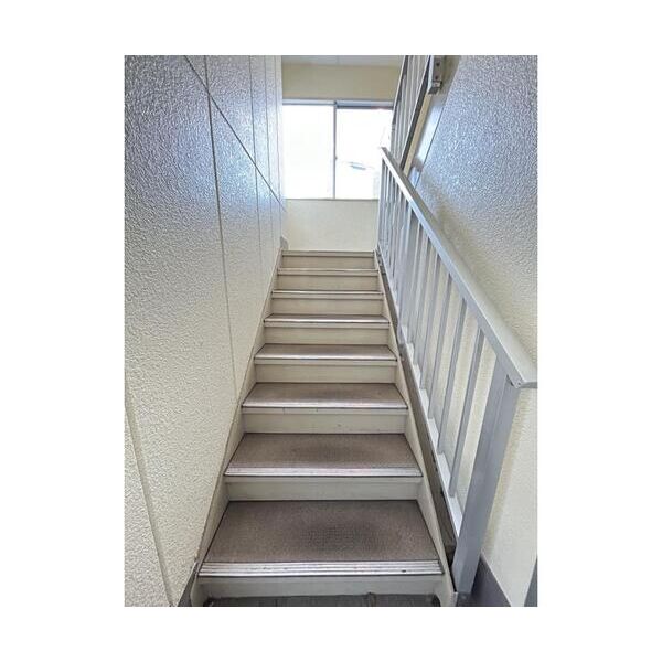 ベルウイング幕張 エントランス