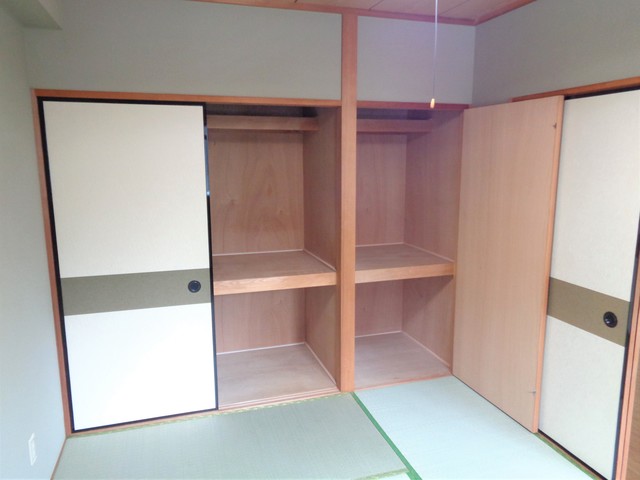 ロイヤルパークヒル 収納