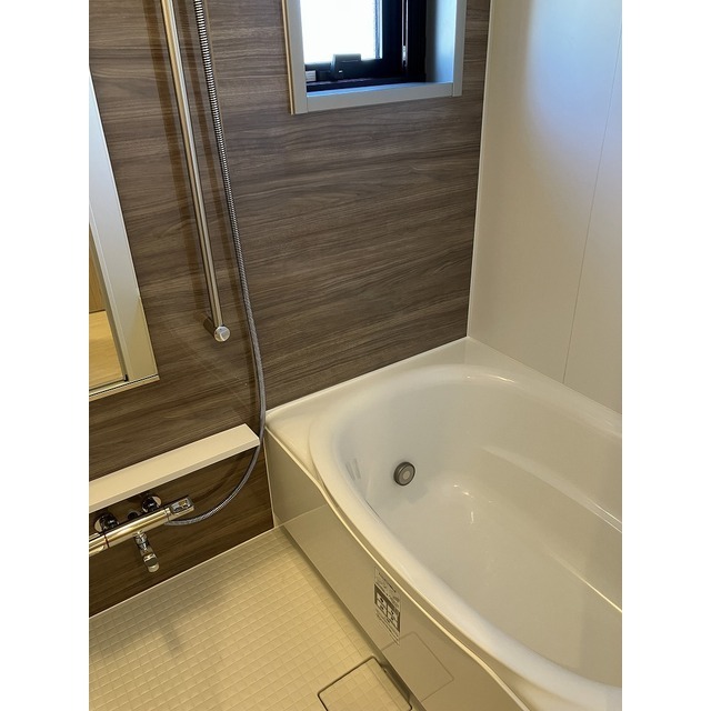 プレディアコート三軒茶屋602号室 内観