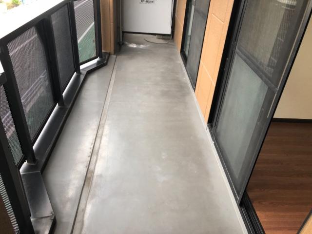 コンフォートレジデンス202号室 ベランダ