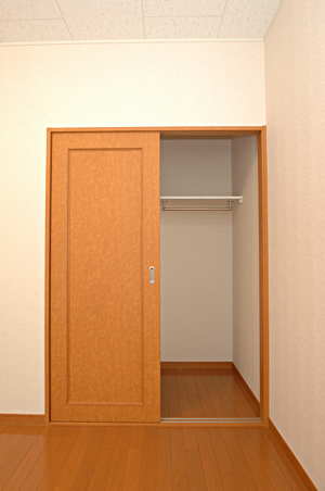 レオパレスグリーンハート203号室 内観