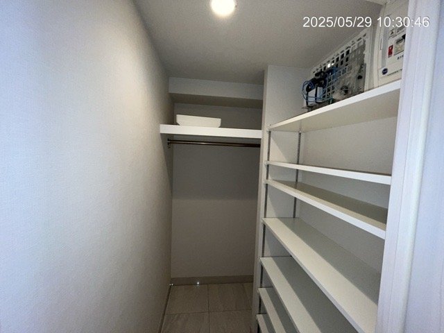 リビオレゾン千代田岩本町ルジェンテ ウォークインクローゼット