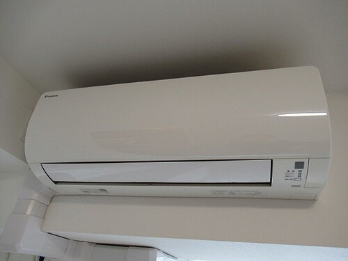 ベルジェンド三鷹ラ・ヴィエ エアコン