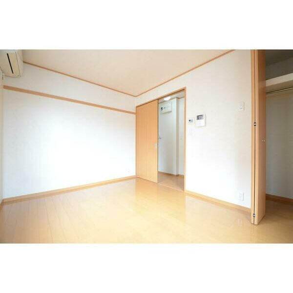 グランドウルス リビング