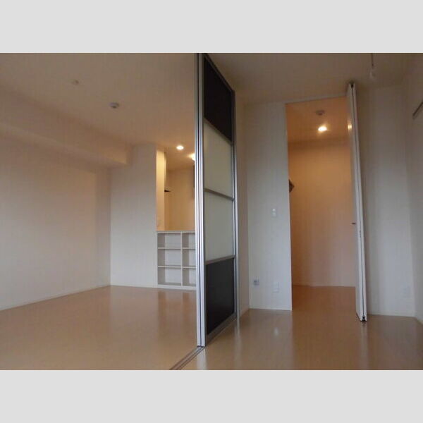 クレールコート 洋室とLDK