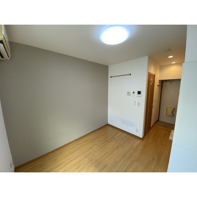 ストラーダ生麦 リビング