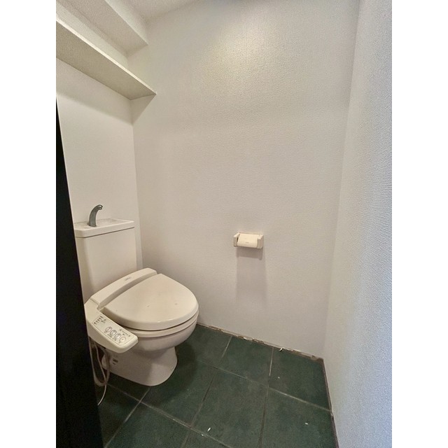 セレステ　ディオーサ404号室 温水洗浄便座