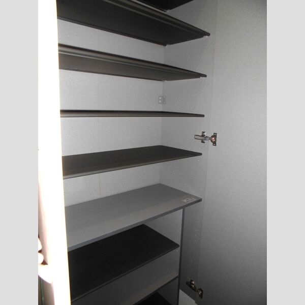 D-Sereno志木柏町205号室 玄関