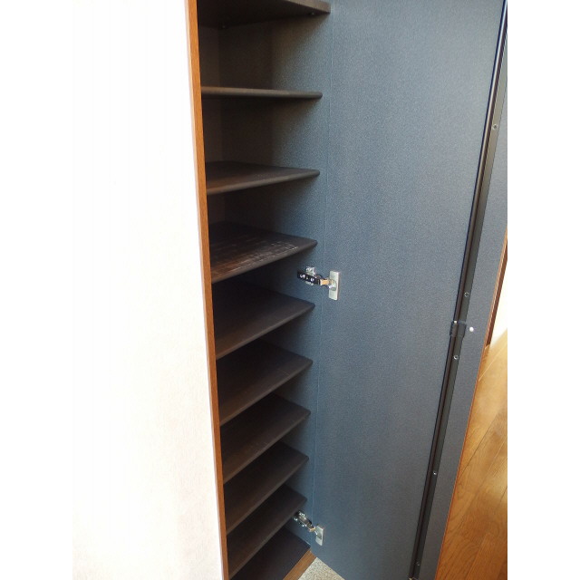 プレジール I101号室 内観