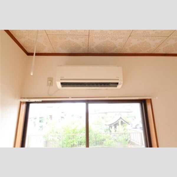 ガーデンテラス　K.N エアコン