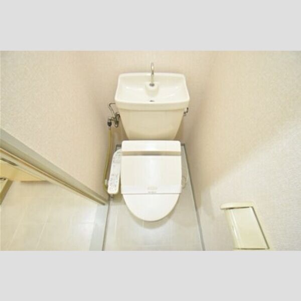 グレープ・シュライン　I トイレ