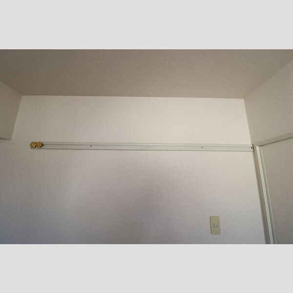 ヴィラモデルナ　A203号室 ハングバー