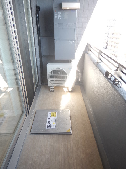 ガーラ・アヴェニュー浅草 落ち着いた時間を過ごせるバルコニーです