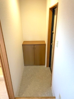 トレゾール横濱小机 玄関