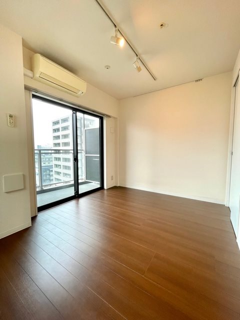 レジディア市谷薬王寺13階 寝室