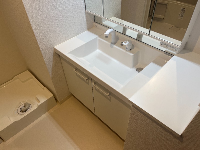 CREALpremier浅草橋10階 洗面