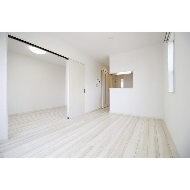 アムール Bonheur201号室 リビング