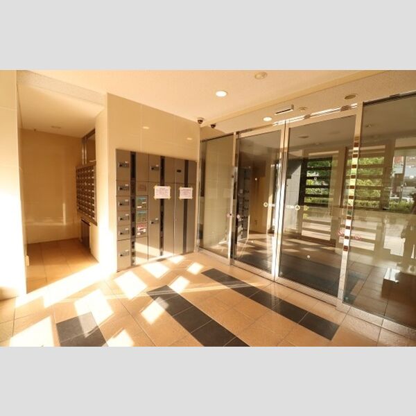 さくらアヴェニュー1003号室 宅配BOXと郵便BOX