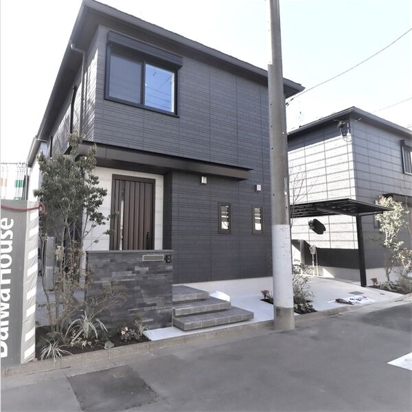 イリス　B棟の外観画像