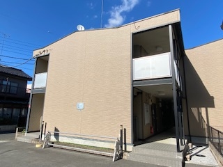 レオパレスサンイーグルの外観画像