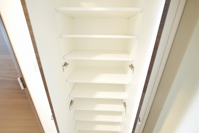 ジェノヴィア川崎駅グリーンヴェール 内観