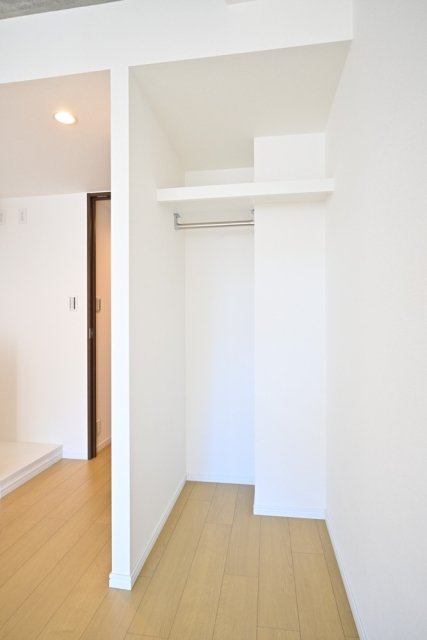 ＫＩ－ＦＬＡＴ永福町1階 収納