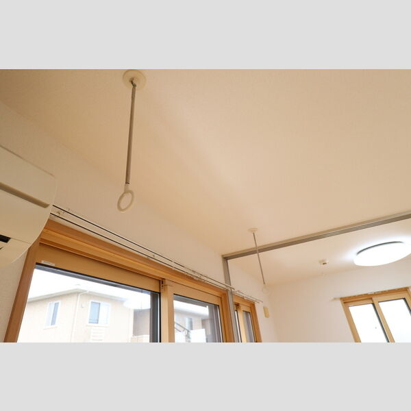 Blueberry　Ⅰ・ⅡⅠ201号室 室内物干し