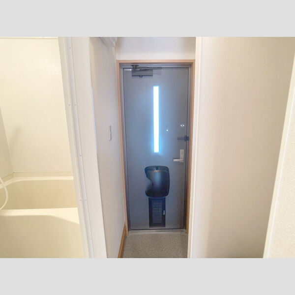 ジュネス陽光台　Ⅱ105号室 玄関