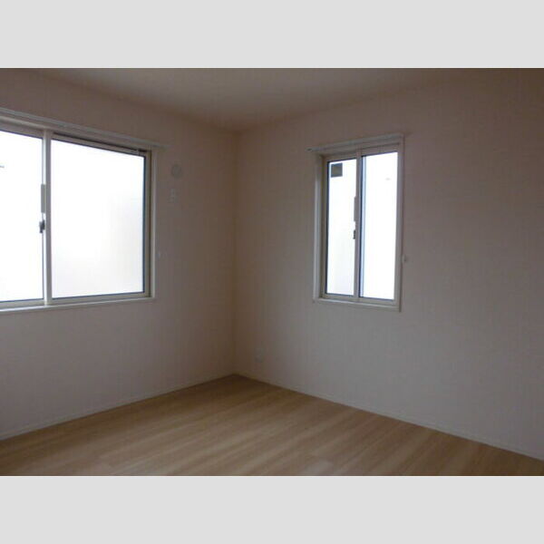 メゾン・ド・ノール おおたか303号室 洋室　6.1帖