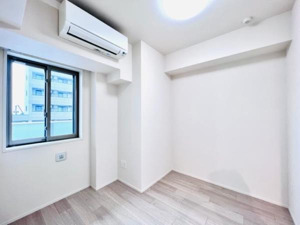 Ｂｒｉｌｌｉａ　ｉｓｔ　赤羽6階 リビング