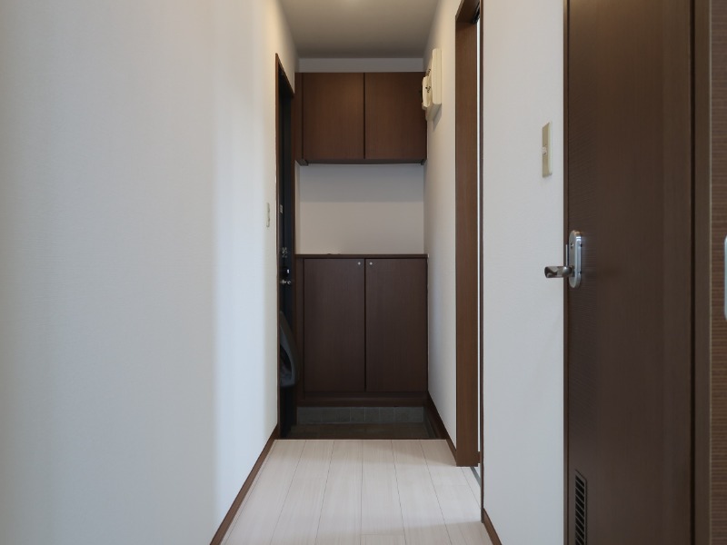 グランシード前原壱番館2階 玄関