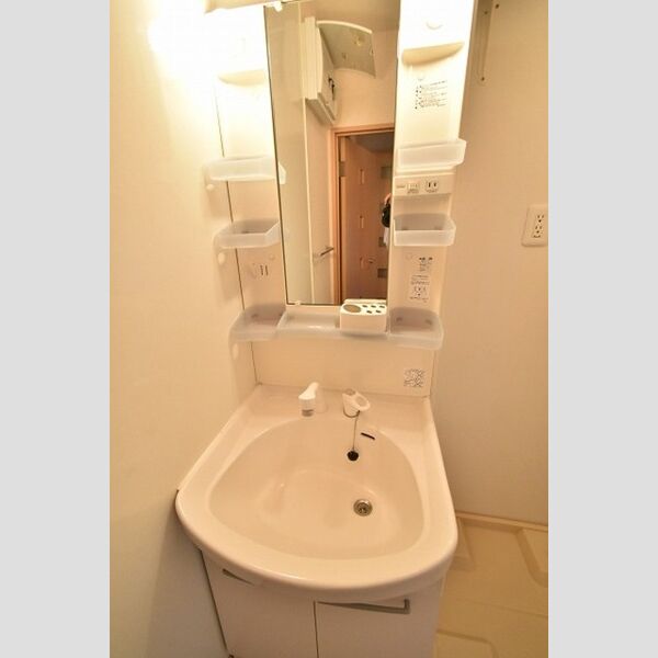 フォンティーヌ　　A103号室 洗髪洗面化粧台