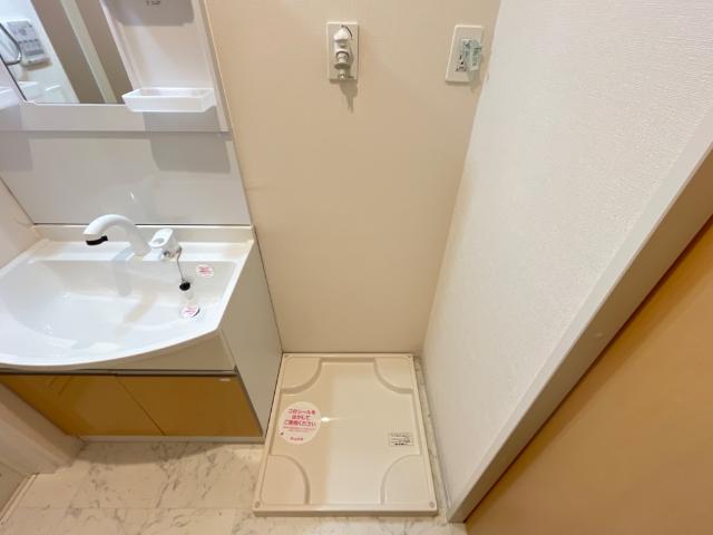 フェルトグロッサ202号室 洗濯機置場